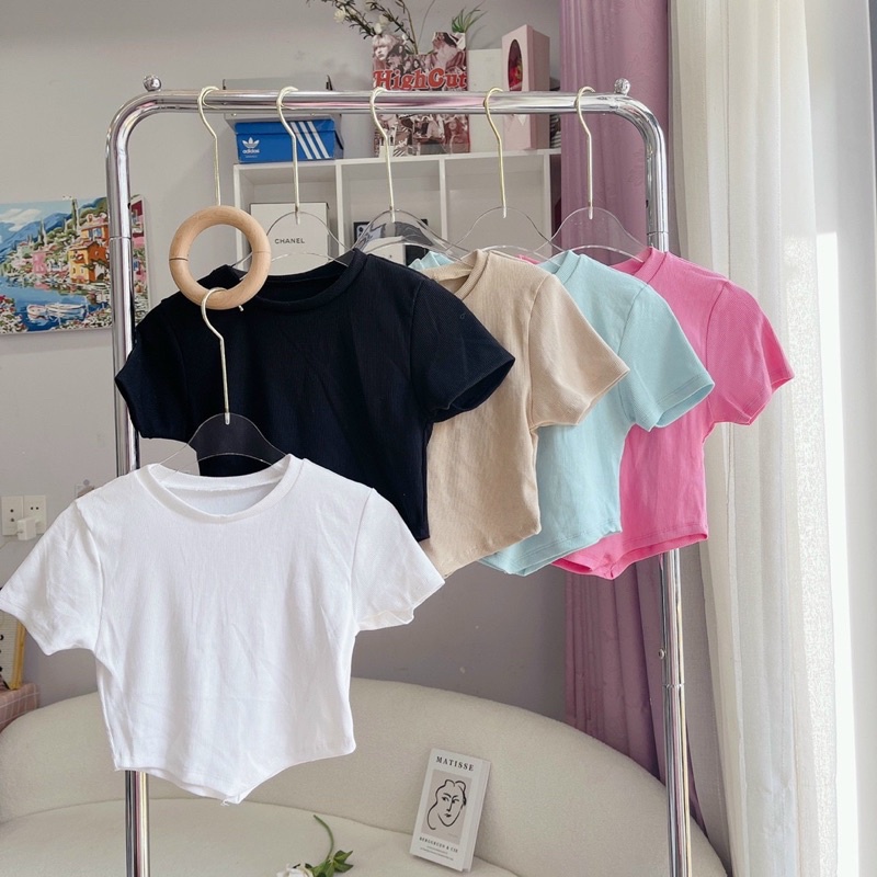 Áo thun croptop, Áo croptop sát nách nữ chất thun gân thoáng mát ☘️☘️☘️☘️NY HP alohashop91