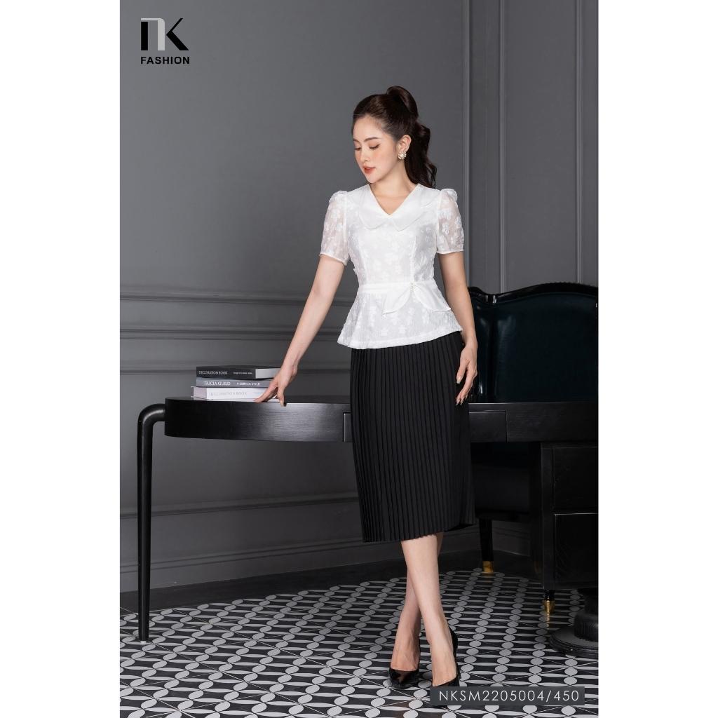 Áo Sơ Mi Nữ Dáng Peplum Công Sở NK Fashion Thiết Kế Cổ Kiểu Thanh Lịch, Chất Voan Dập Nổi Mềm Mịn NKSM2205004