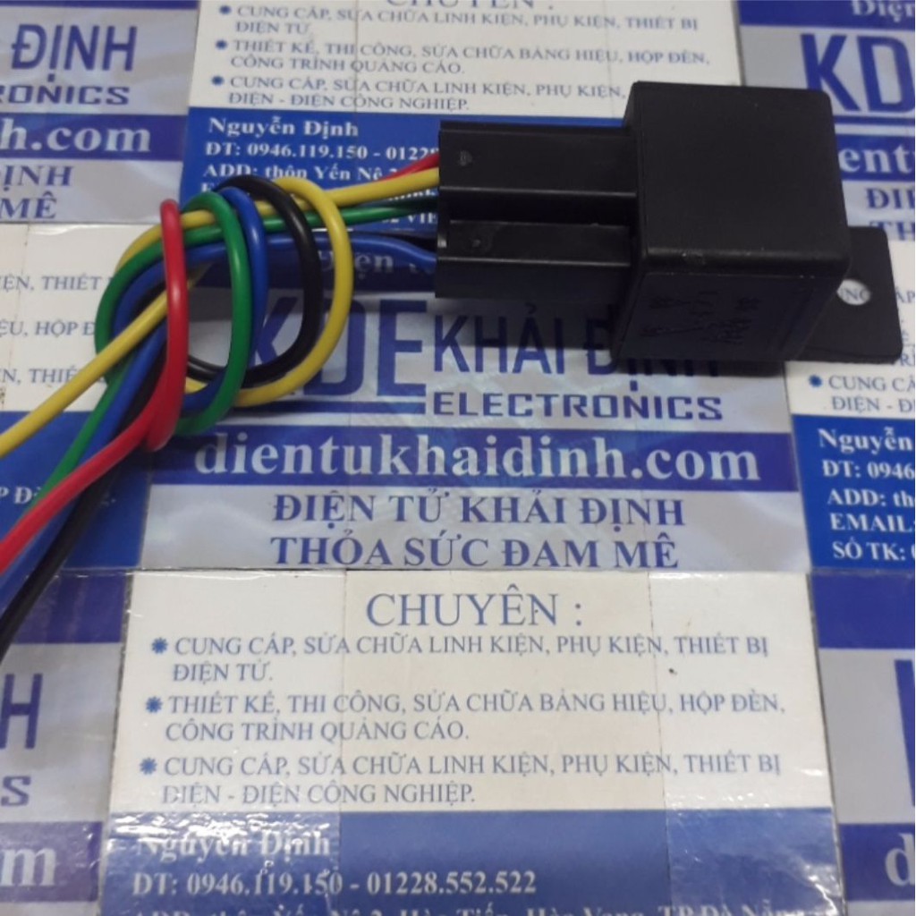 [Mã ELFLASH3 hoàn 10K xu đơn 20K] bộ rời đầu nhựa, lõi đồng jack cắm relay xe oto, 5P, 5 chân, màu đen kde4543