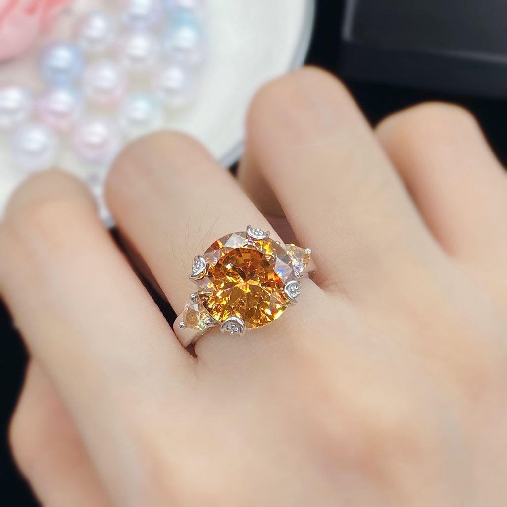 Hàng Mới Về Mới Nhẫn Moissanite Chính Hãng Sang Trọng