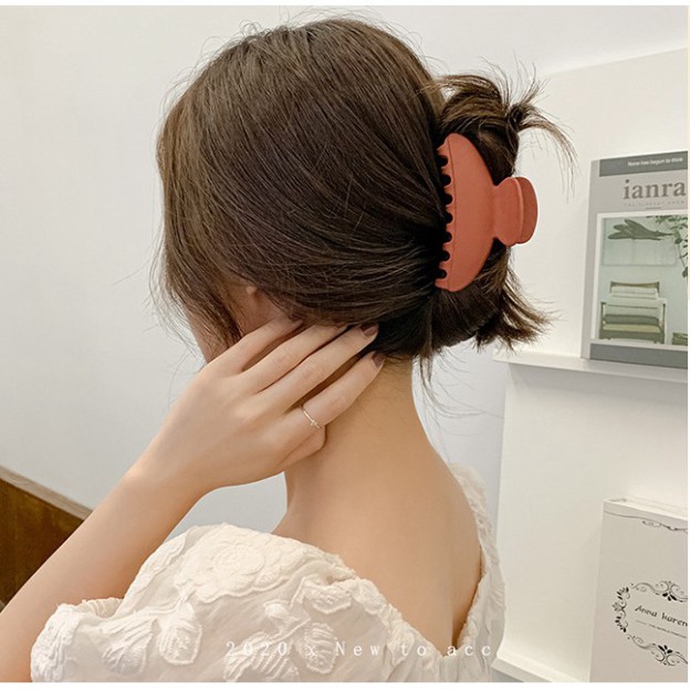 Kẹp tóc càng cua nhựa nhám chắc chắn phong cách Hàn Quốc cho nữ az1.vn