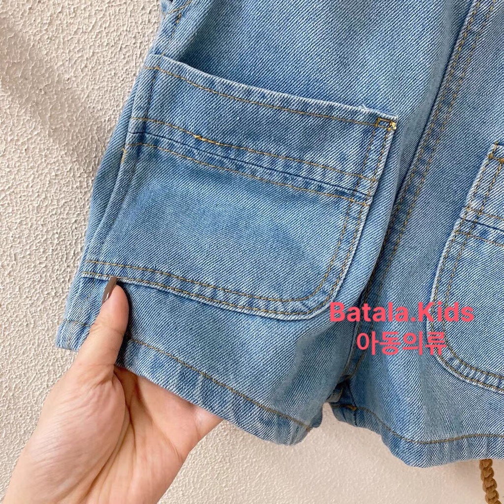 Yếm jean bé gái bé trai Batala kids Yếm bò trẻ em hàng loại 1 chuẩn phom cho bé từ 9-24kg