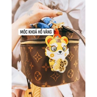 móc khóa hổ ôm vàng may mắn