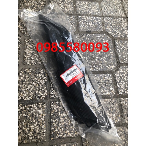 Ốp bô/Vỉ bô/ Chụp đuôi bô winner v1 Zin chính hãng Honda