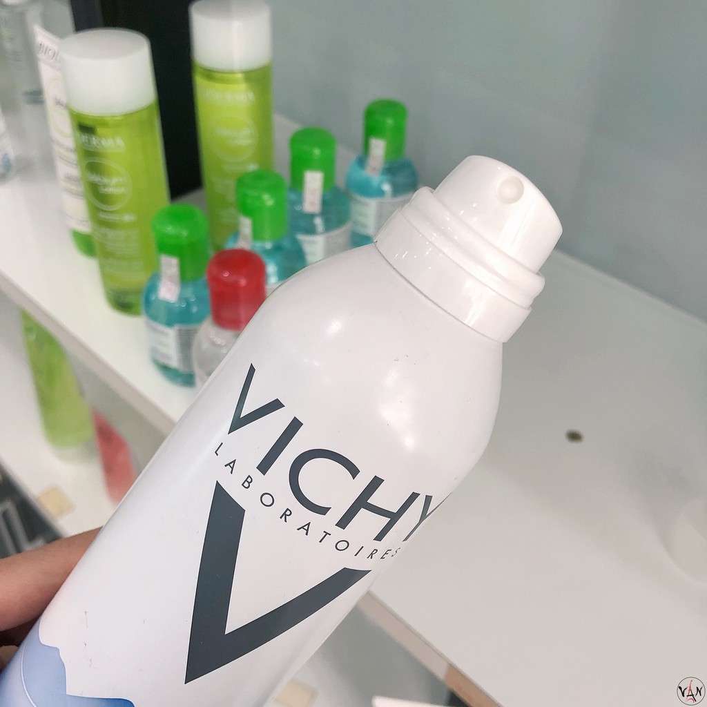 Xịt Khoáng Dưỡng Da Vichy cấp ẩm và bảo vệ da mineralizing thermal water 300ml