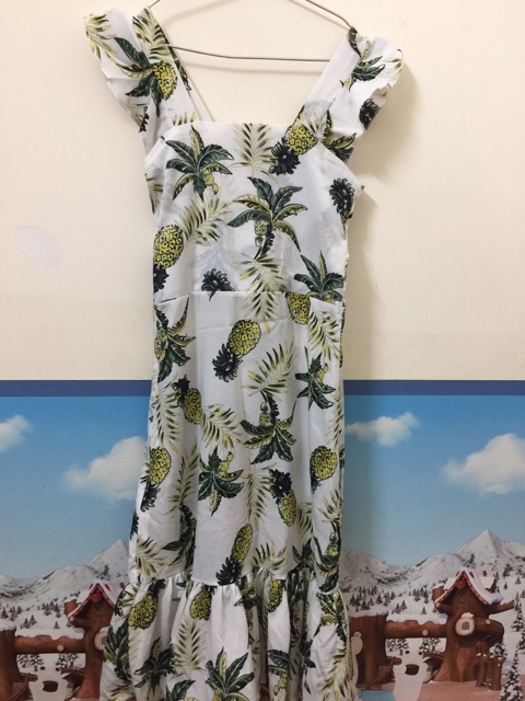 Pass Đầm đuôi cá 2 dây - new 95%