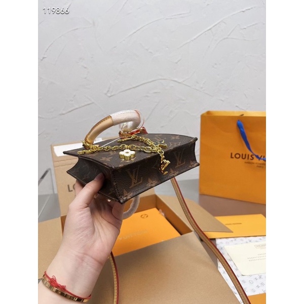 TÚI ĐEO CHÉO LVVV SUPER FULL BOX NAM CHÂM