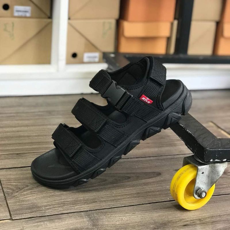 Sandal nam quai ngang bền đẹp hiệu Rova