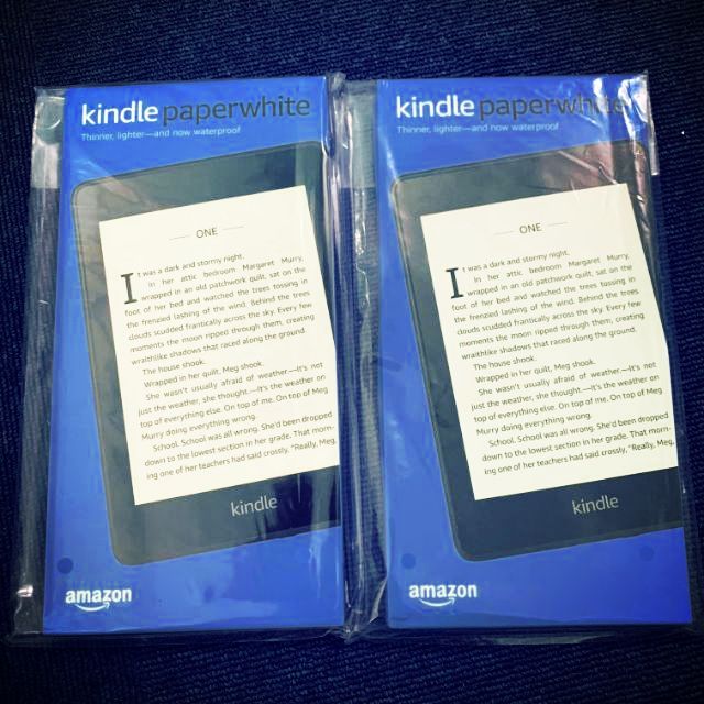 Máy đọc sách kindle paperwhite gen 4 bảo hành 1 năm 1 đổi 1 tặng túi chống sốc hoặc ốp lưng xinh xinh | BigBuy360 - bigbuy360.vn