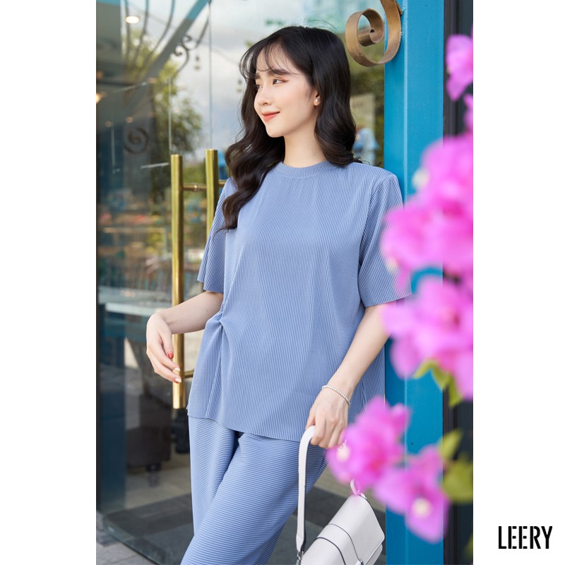 Set trang phục nữ đẹp Hàn Quốc thiết kế dập ly nhỏ bộ đồ nữ áo cộc quần dài SET-01 LEERY
