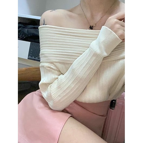 Áo len dập li trễ vai nữ tính và thanh lịch