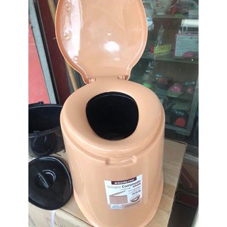 Bô vệ sinh người lớn