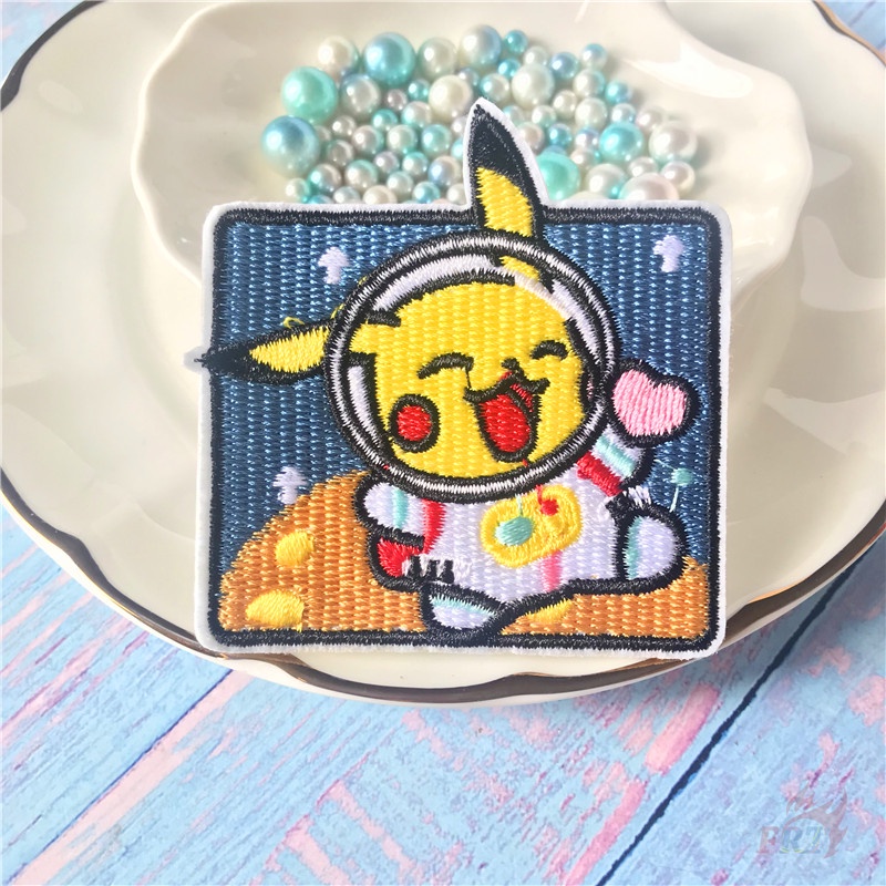 Miếng vá dán ủi quần áo họa tiết cậu bé bút chì Shin / Pokemon go / Toy story tuỳ chọn độc đáo