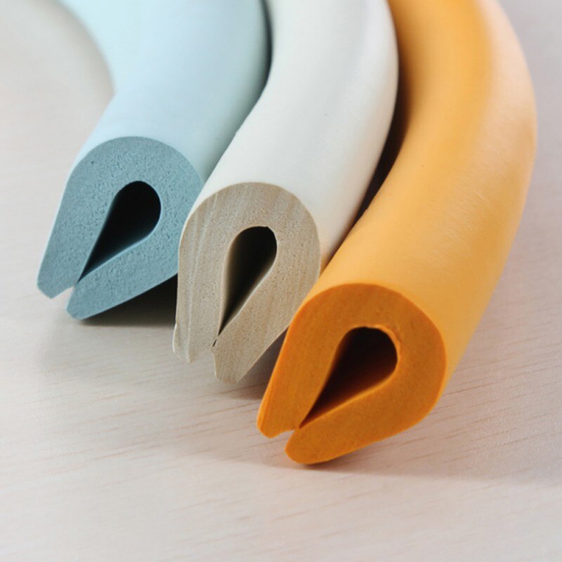 Cuộn cao su dán góc/cạnh bàn hình chữ U chống va chạm cho bé