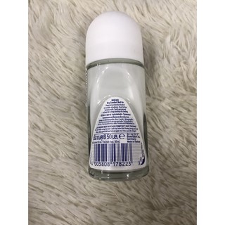 Lăn Khử Mùi Nữ Khô Thoáng Nivea 50ml