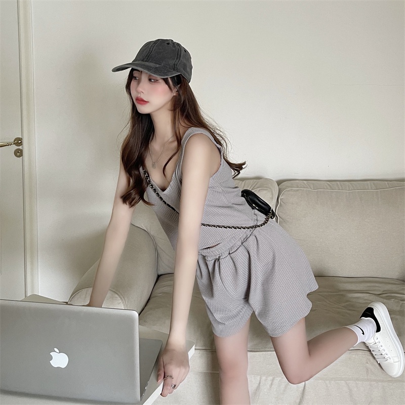 Set đồ SUXI gồm áo không tay đơn giản và quần dài thời trang mùa hè dành cho nữ