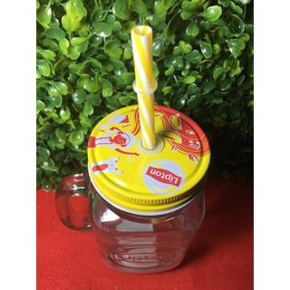 Ly Thủy Tinh Lipton