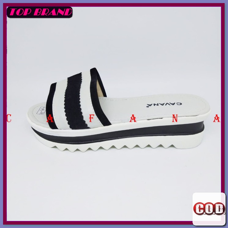 Giày sandal đế xuồng 8Cm nhập khẩu M SI289 màu trắng đen cho nữ