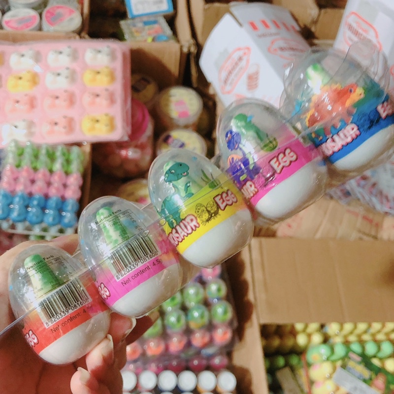 sỉ khay 30  quà trứng kèm mút ty