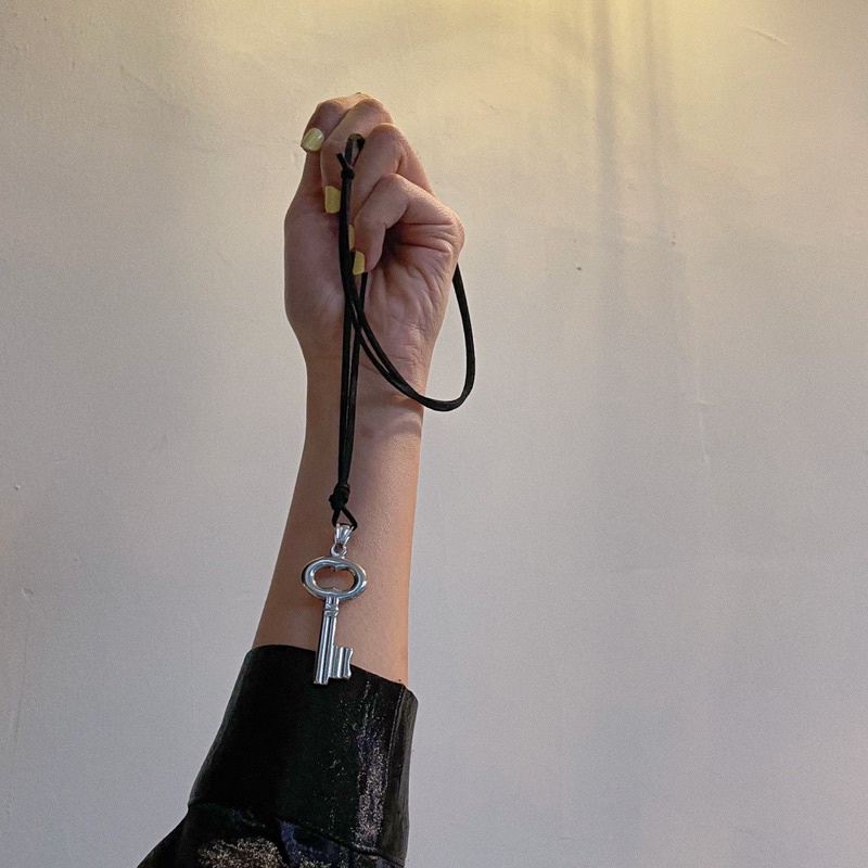 Vòng cổ Chìa khoá vạn năng