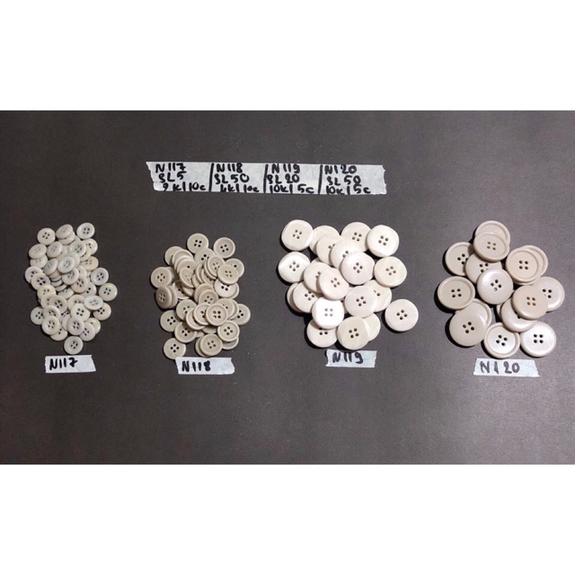 Combo nút áo trắng kem N117-120