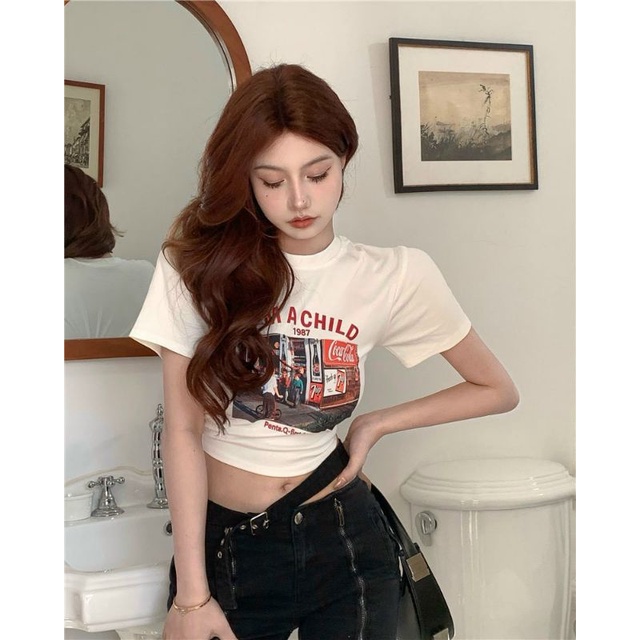 Áo thun croptop CHILD