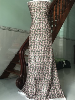 Vải lụa vân gỗ hoa hồng ẩn