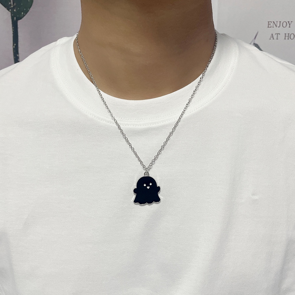 Vòng cổ Mặt Hình Con Ma Màu Trắng Đen Cá Tính