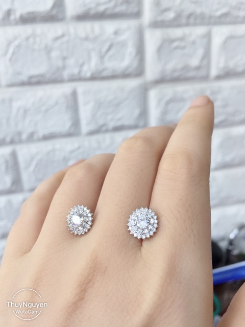 Khuyên tai nụ hoa tròn full đá nhân tạo cao cấp bạc chuẩn mạ vàng trắng (xi kim) cao cấp