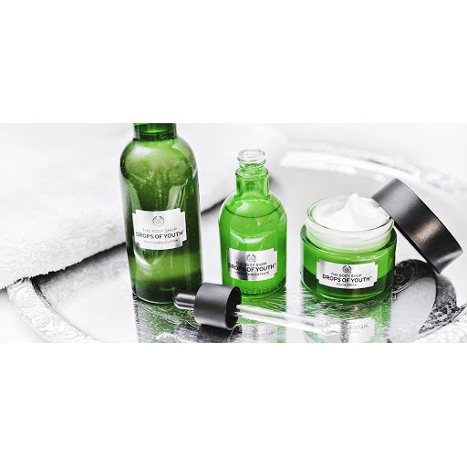 Bộ sản phẩm The Body Shop Drops of Youth với TẾ BÀO GỐC làm da căng bóng, trẻ hoá da