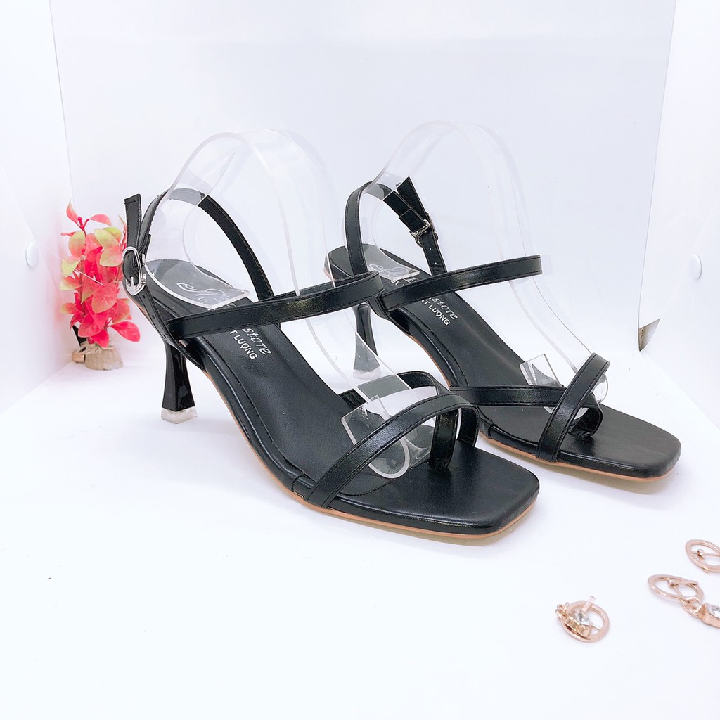 Giày Sandal Nữ Cao Gót nhọn 7p Quai mảnh Xỏ Ngón ( kèm ảnh thật)