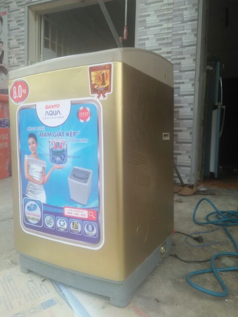 Máy giặt Sanyo 8kg lòng đứng