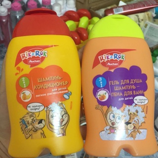 Sữa tắm gội trẻ  em 2 trong 1 dung tích 250 ml Sữa tắm dầu gội trẻ em Rik Rok 2 trong 1 vị đào , chuối . An toàn cho bé.