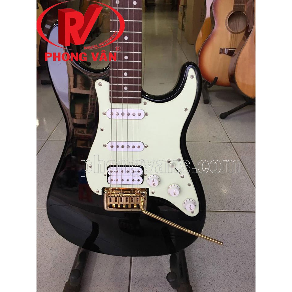 Đàn guitar điện solo Fender màu đen