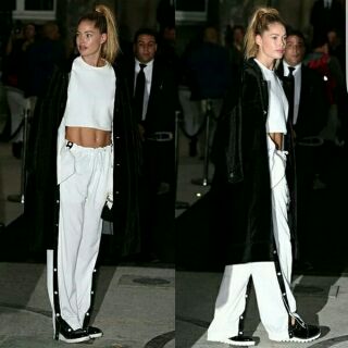 Wihte pant and black pant