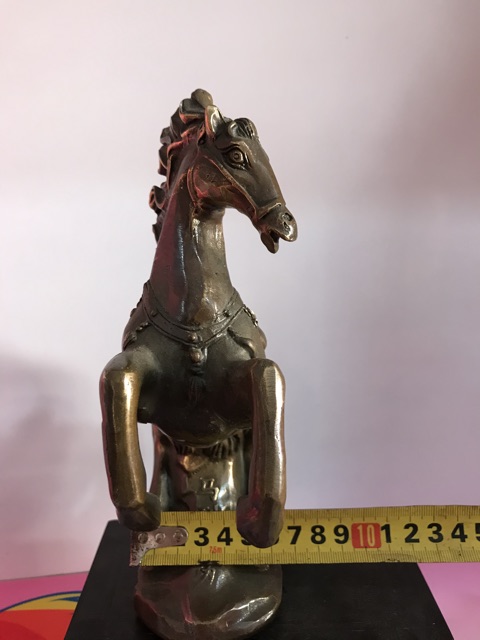 Tượng đồng ngựa mã đáo thành công