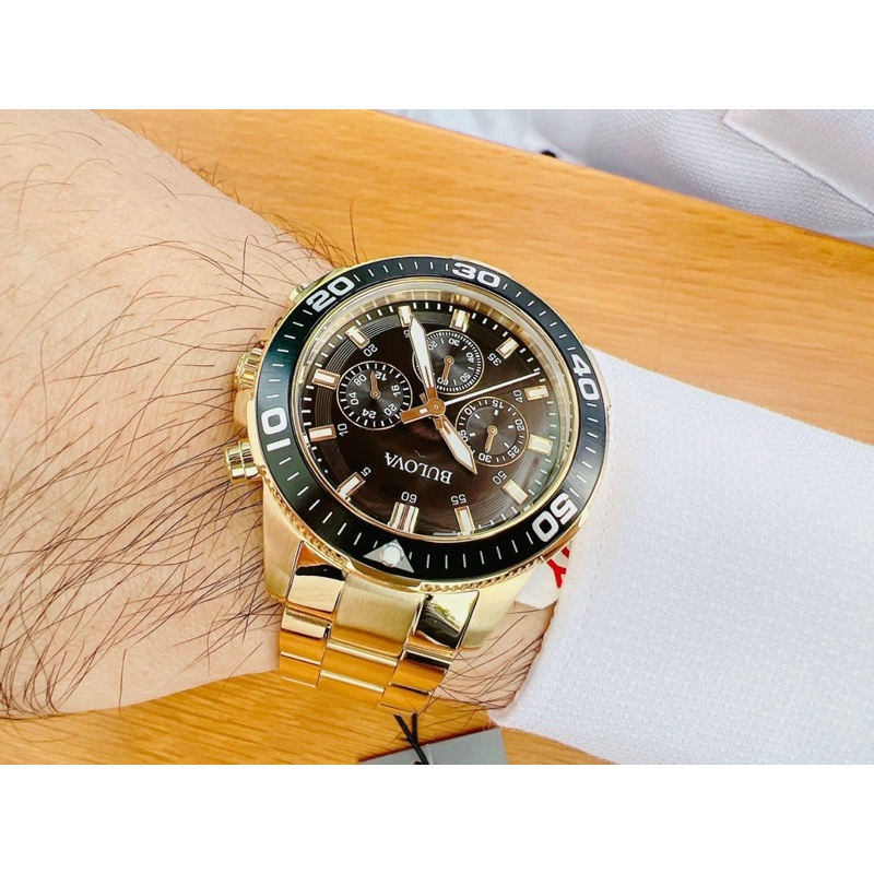 Đồng hồ nam Bulova Men's Quartz Chronograph Gold-Tone Black Multi Dial 44mm Watch .