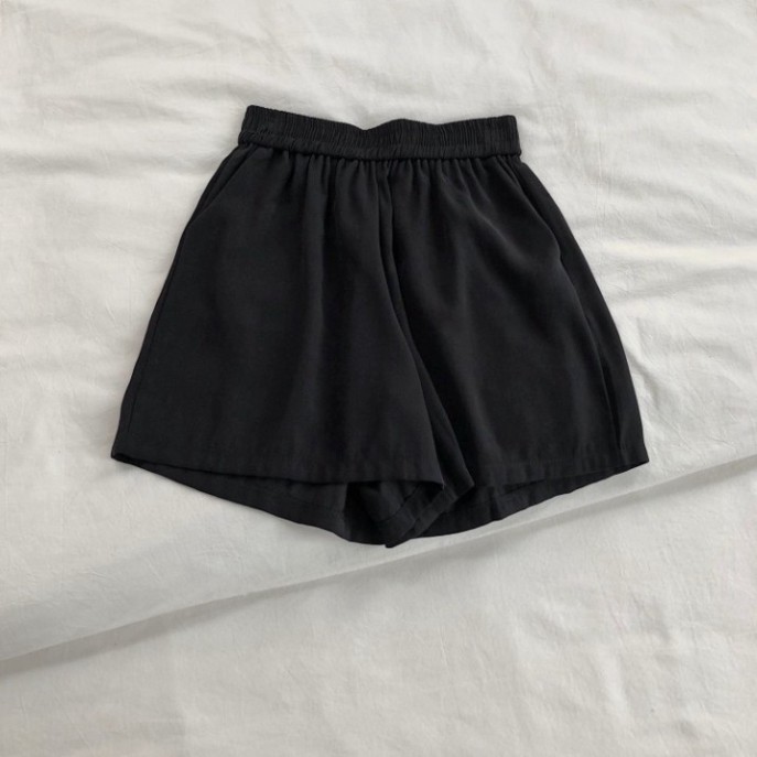 Quần short nữ lưng thun vải thun bigsize màu đen CRQ031