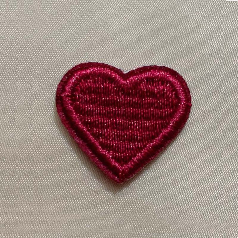 1 Sticker Ủi Thêu Hình Trái Tim 2.1 * 2CM