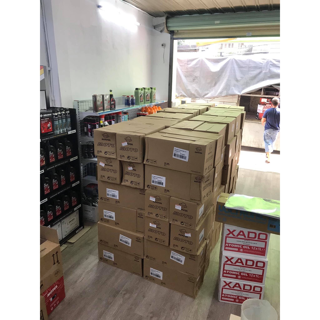 Repsol Racing 10W40 1L - Nhớt tổng hợp 100% dành cho xe máy số, xe mô tô PKL