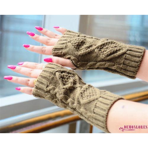 Găng tay len hở ngón ấm áp ngày đông dành cho nữ