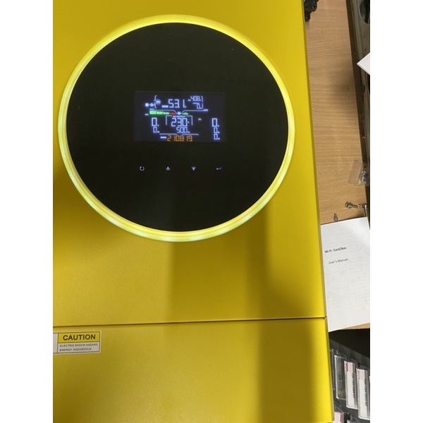 Biến Tần hoà lưới có lưu trữ V-IV 5.6kw