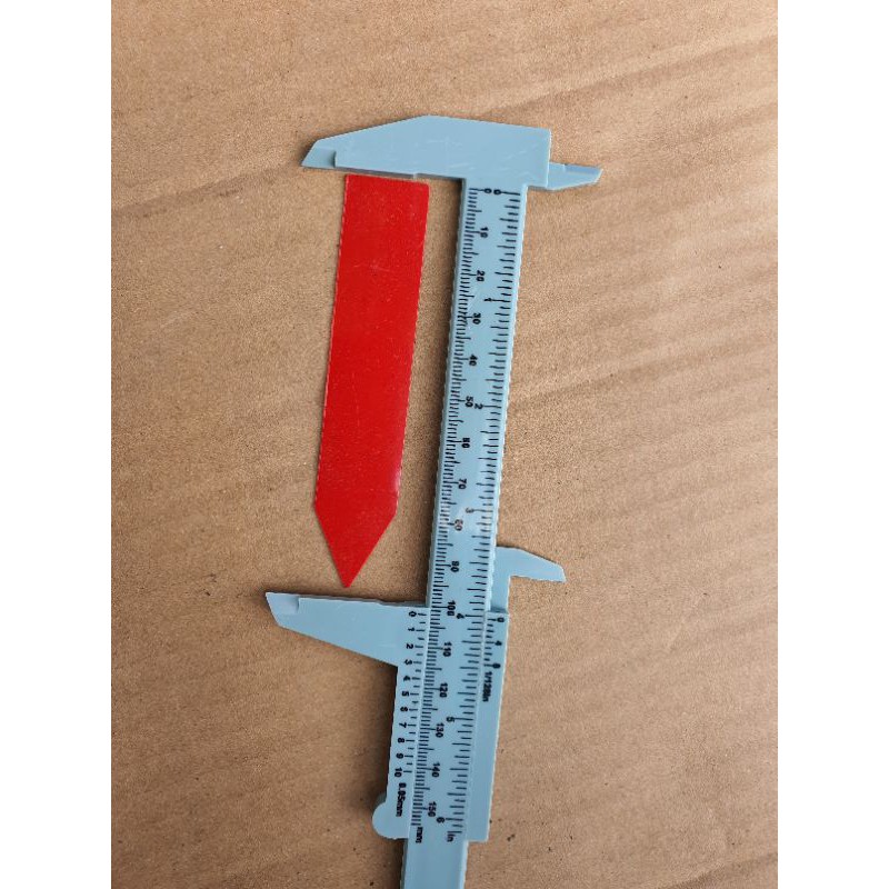 Set 100 thẻ nhựa ghi tên đánh dấu cây trồng