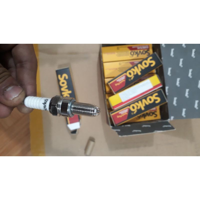 bugi 3 chấu sovoko lắp cho xe máy