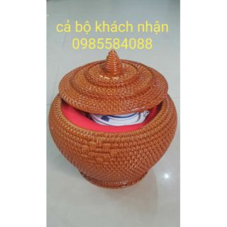 Ấm ủ trà mây nhựa hàng đẹp kèm ấm sứ 1,5 lít