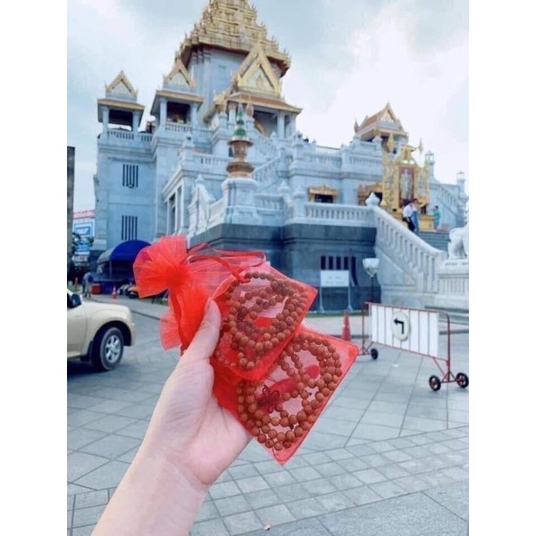 VÒNG TAY GỖ TRẦM HƯƠNG 108 HẠT THÁI LAN