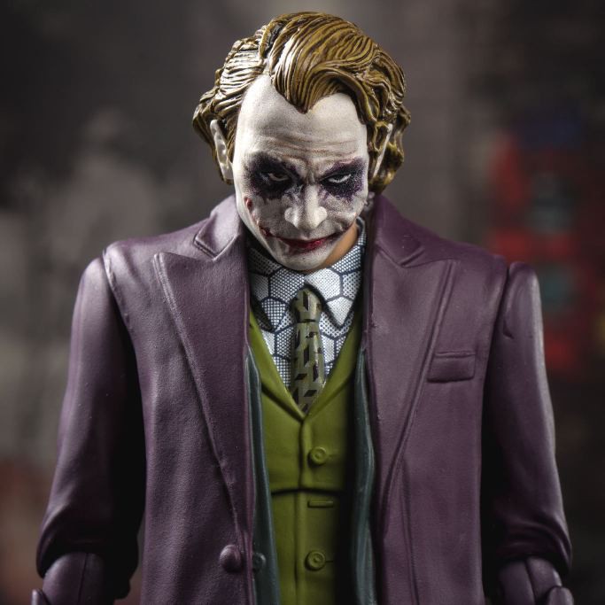 GIÁ HỦY DIỆT Mô Hình Joker The Dark Night SHF - S.H. Figuarts Full Box