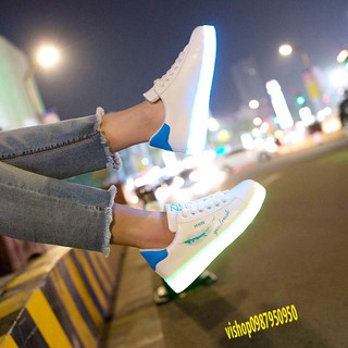 Giày phát sáng họa tiết lông vũ goodluck