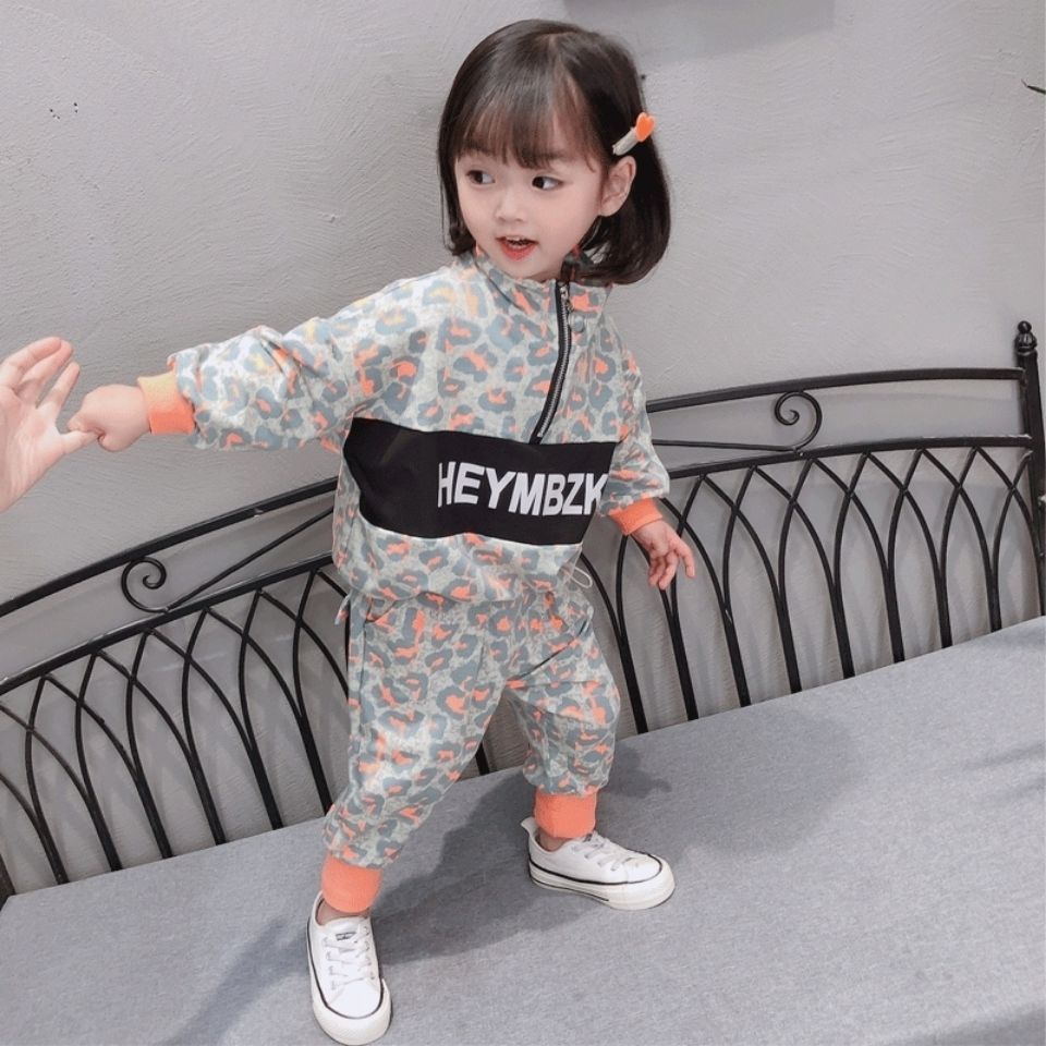 Set đồ thời trang phong cách phương Tây 2020 cho bé gái