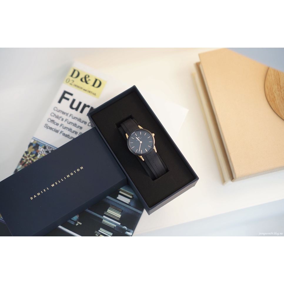 Đồng Hồ Nam Nữ Daniel Wellington Iconic Motion DW Chính Hãng - OtisWatch